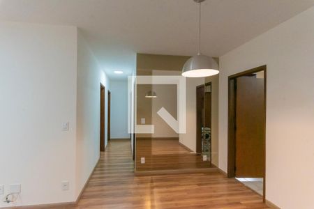 Sala de apartamento para alugar com 3 quartos, 90m² em Centro, Campinas