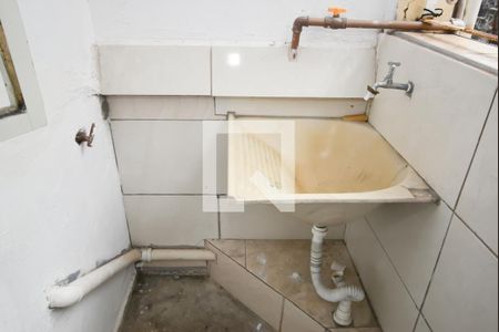 Casa para alugar com 40m², 1 quarto e sem vaga Casa para alugar com 40m², 1 quarto e sem vagaLavanderia