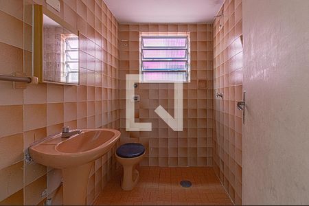 banheiro social 1_1 de casa para alugar com 3 quartos, 160m² em São João Clímaco, São Paulo