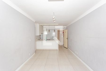 Sala de apartamento para alugar com 3 quartos, 80m² em Vila Santo Estefano, São Paulo