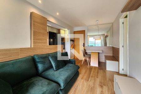 Sala  de apartamento para alugar com 2 quartos, 66m² em Vila Isabel, Rio de Janeiro