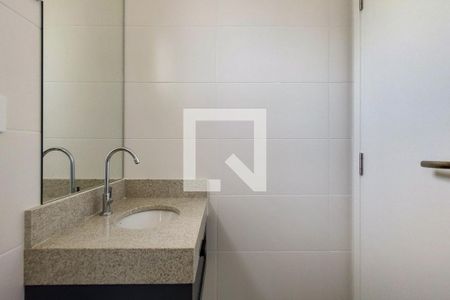 Apartamento para alugar com 65m², 2 quartos e 1 vaga Apartamento para alugar com 65m², 2 quartos e 1 vagaBanheiro da Suíte