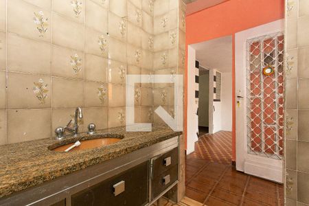 Banheiro de apartamento para alugar com 1 quarto, 60m² em Vila Buenos Aires, São Paulo