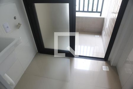 Apartamento para alugar com 80m², 2 quartos e 1 vagaÁrea de Serviço