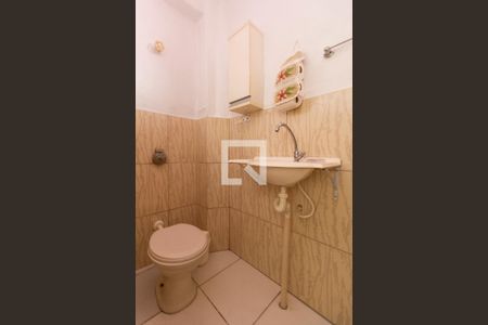 Casa à venda com 300m², 5 quartos e 2 vagasCasa 2 - Banheiro