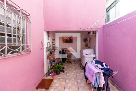 Casa à venda com 300m², 5 quartos e 2 vagasQuintal