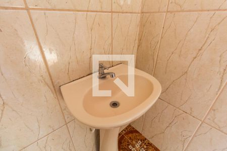 Casa à venda com 300m², 5 quartos e 2 vagasCasa 1 - Banheiro