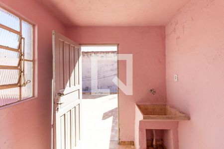 Casa à venda com 300m², 5 quartos e 2 vagasCasa 1 - Área de Serviço