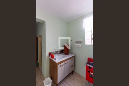 Casa à venda com 300m², 5 quartos e 2 vagasCasa 2 - Cozinha