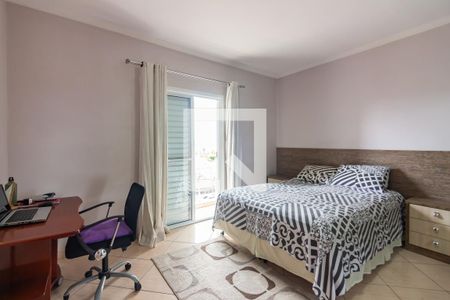 Casa à venda com 212m², 3 quartos e 4 vagas Casa à venda com 212m², 3 quartos e 4 vagasSuíte 1