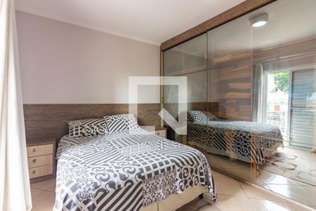 Casa à venda com 212m², 3 quartos e 4 vagas Casa à venda com 212m², 3 quartos e 4 vagasSuíte 1