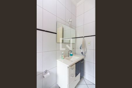 Casa à venda com 212m², 3 quartos e 4 vagas Casa à venda com 212m², 3 quartos e 4 vagasBanheiro da Suíte 2