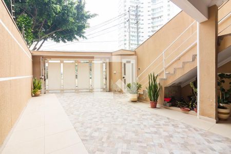 Casa à venda com 212m², 3 quartos e 4 vagas Casa à venda com 212m², 3 quartos e 4 vagasGaragem