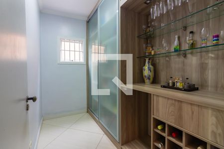 Despensa de casa à venda com 3 quartos, 212m² em Km 18, Osasco