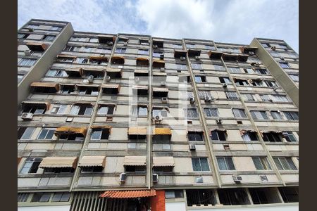 Apartamento à venda com 100m², 3 quartos e 1 vaga Apartamento à venda com 100m², 3 quartos e 1 vagaFachada do bloco