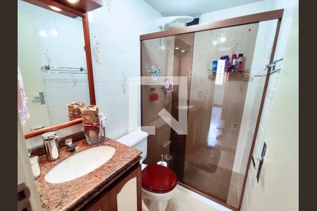 Apartamento à venda com 100m², 3 quartos e 1 vaga Apartamento à venda com 100m², 3 quartos e 1 vagaBanheiro Social