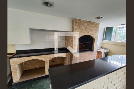 Apartamento à venda com 100m², 3 quartos e 1 vaga Apartamento à venda com 100m², 3 quartos e 1 vagaÁrea comum - Churrasqueira