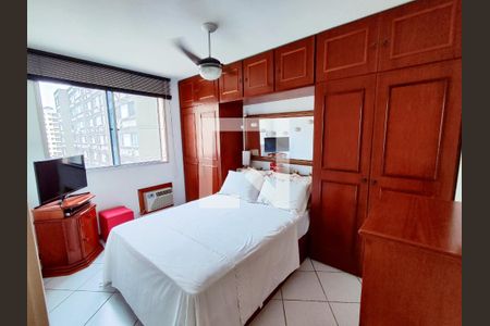 Apartamento à venda com 100m², 3 quartos e 1 vaga Apartamento à venda com 100m², 3 quartos e 1 vagaSuíte