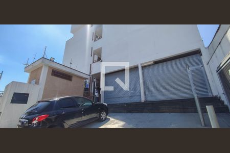 Apartamento para alugar com 60m², 2 quartos e sem vagaFachada