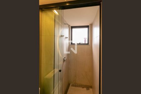 Banheiro de apartamento para alugar com 1 quarto, 42m² em Santo Agostinho, Contagem