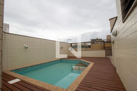 Apartamento à venda com 323m², 4 quartos e 4 vagasPiscina