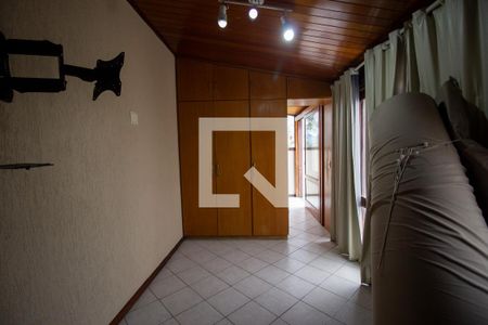 Apartamento à venda com 323m², 4 quartos e 4 vagasSuíte 2