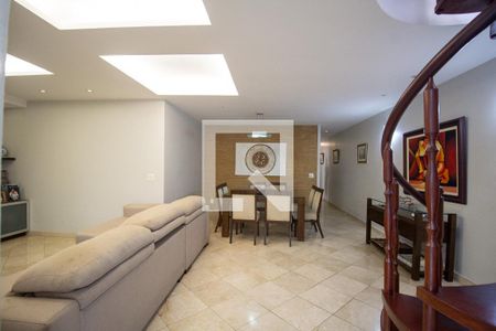 Apartamento à venda com 323m², 4 quartos e 4 vagasSala