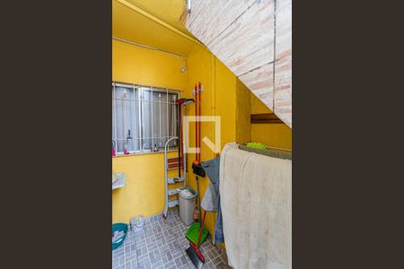 Casa à venda com 126m², 3 quartos e 1 vagaÁrea de serviço 2