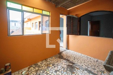 Casa para alugar com 36m², 1 quarto e 1 vagaÁrea de Serviço