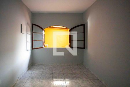 Quarto de casa para alugar com 1 quarto, 36m² em Taboão, Diadema