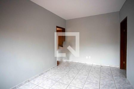 Sala de casa para alugar com 1 quarto, 36m² em Taboão, Diadema