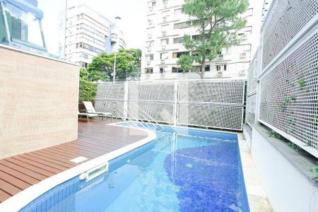 Apartamento à venda com 69m², 2 quartos e 2 vagasÁrea comum - Piscina