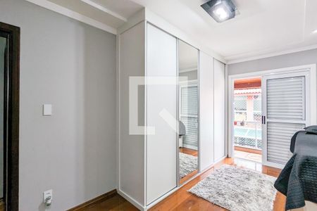Casa à venda com 264m², 4 quartos e 3 vagasQuarto 2