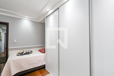 Casa à venda com 264m², 4 quartos e 3 vagasQuarto 3