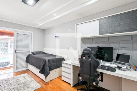 Casa à venda com 264m², 4 quartos e 3 vagasQuarto 2