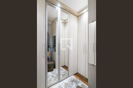 Casa à venda com 264m², 4 quartos e 3 vagasCloset da suíte