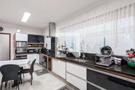 Casa à venda com 264m², 4 quartos e 3 vagasCozinha