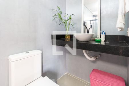 Apartamento à venda com 68m², 2 quartos e 1 vagaBanheiro da Suíte