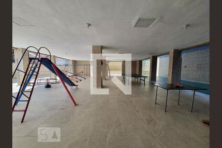 Apartamento à venda com 68m², 2 quartos e 1 vagaÁrea comum