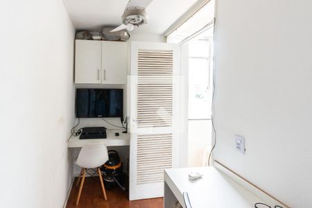 Apartamento à venda com 68m², 2 quartos e 1 vagaQuarto de Serviço