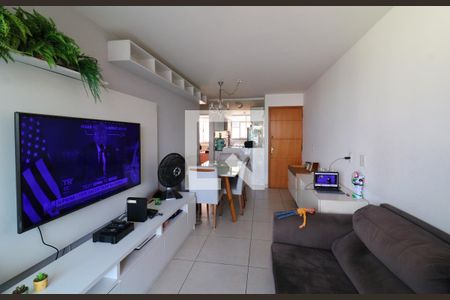 Sala de apartamento à venda com 2 quartos, 65m² em Zumbi, Rio de Janeiro