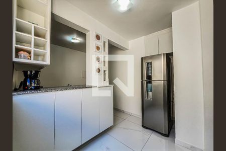 Apartamento para alugar com 120m², 2 quartos e 1 vaga Apartamento para alugar com 120m², 2 quartos e 1 vagaÁrea de Serviço