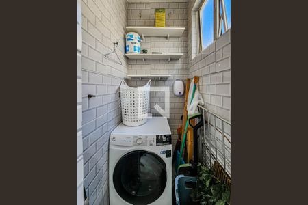 Apartamento para alugar com 120m², 2 quartos e 1 vaga Apartamento para alugar com 120m², 2 quartos e 1 vagaDespensa