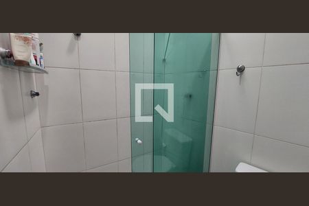 Casa à venda com 159m², 3 quartos e 2 vagasBanheiro Quarto 1 suíte