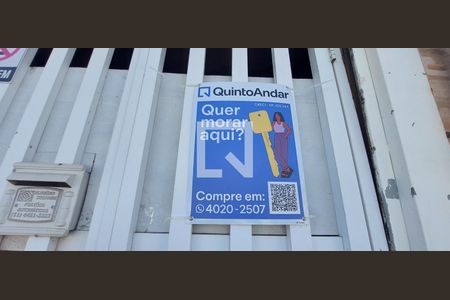 Casa à venda com 159m², 3 quartos e 2 vagasPlaquinha