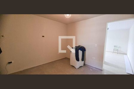 Quarto de casa para alugar com 1 quarto, 30m² em Vila Yolanda, Osasco