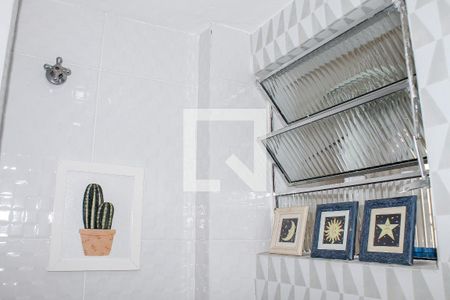 Lavabo de apartamento à venda com 2 quartos, 76m² em Perdizes, São Paulo