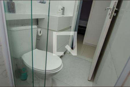 Apartamento à venda com 45m², 2 quartos e 1 vaga Apartamento à venda com 45m², 2 quartos e 1 vagaBanheiro