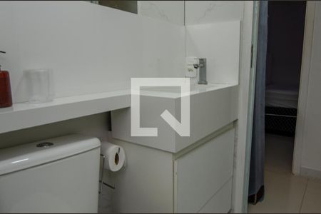 Apartamento à venda com 45m², 2 quartos e 1 vaga Apartamento à venda com 45m², 2 quartos e 1 vagaBanheiro