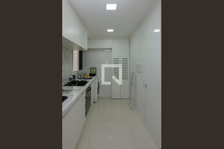 Apartamento à venda com 45m², 2 quartos e 1 vaga Apartamento à venda com 45m², 2 quartos e 1 vagaCozinha